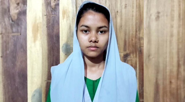 বাবার মরদেহ বাড়িতে রেখে এসএসসি পরীক্ষায় তারিন