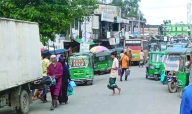 বুল্লাবাজারে যানজটজন, ভোগান্তি চরমে