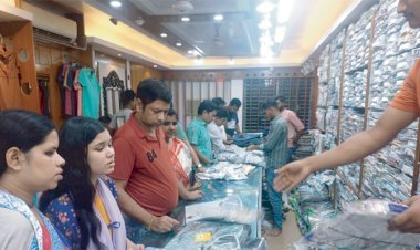 হবিগঞ্জে পূজোর বাজার মন্দা