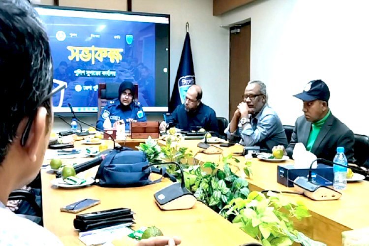 মানবপাচার মামলায় হাসান মোল্লা পিতা ও বোনসহ আসামি আটজন